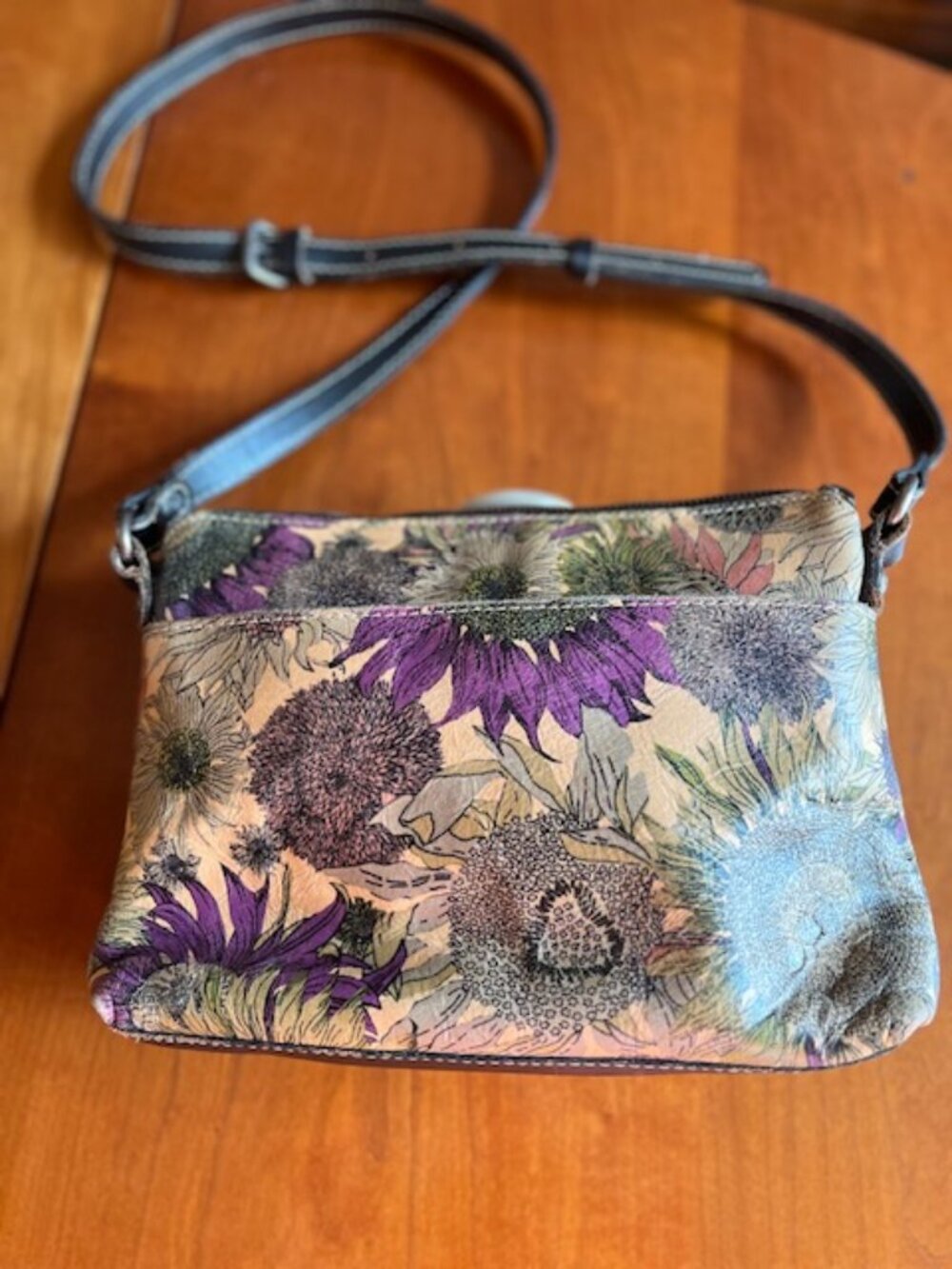 Patricia Nash Avellino Floral Leather Crossbody Bag Buckle Purse - Picture 10 of 15